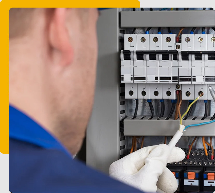 Montaje de cuadro eléctrico